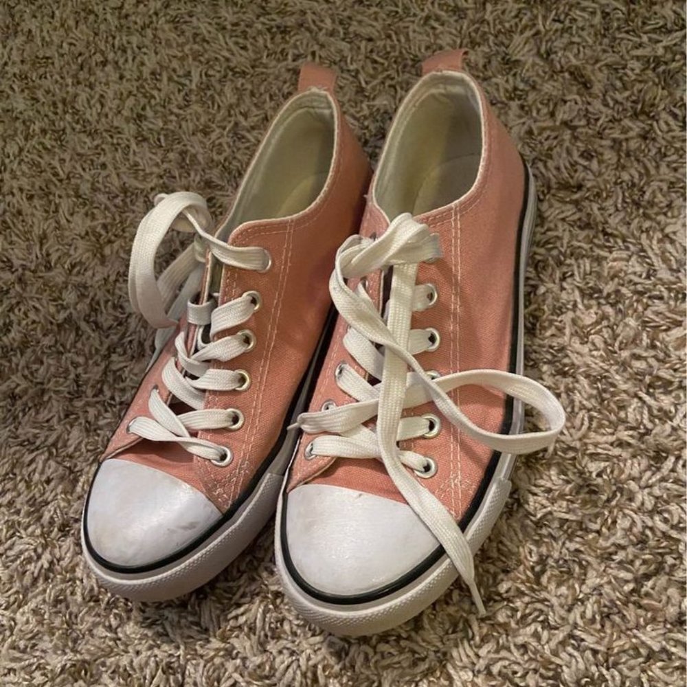 Women Tennis Shoe